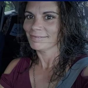 Meet your Posher, Joni